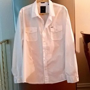 Guess long sleeve white %100 cotton button-up🤩